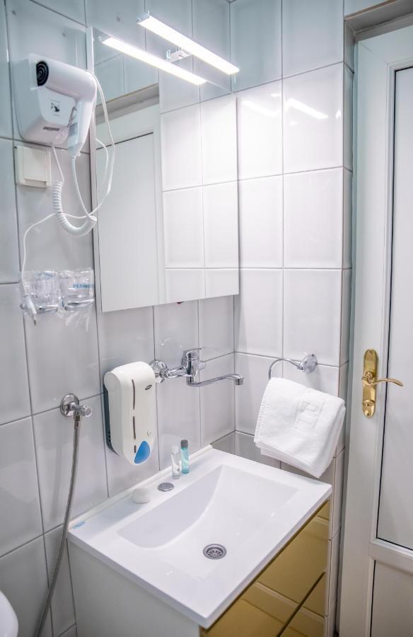 Hotel Integra ドボイ エクステリア 写真